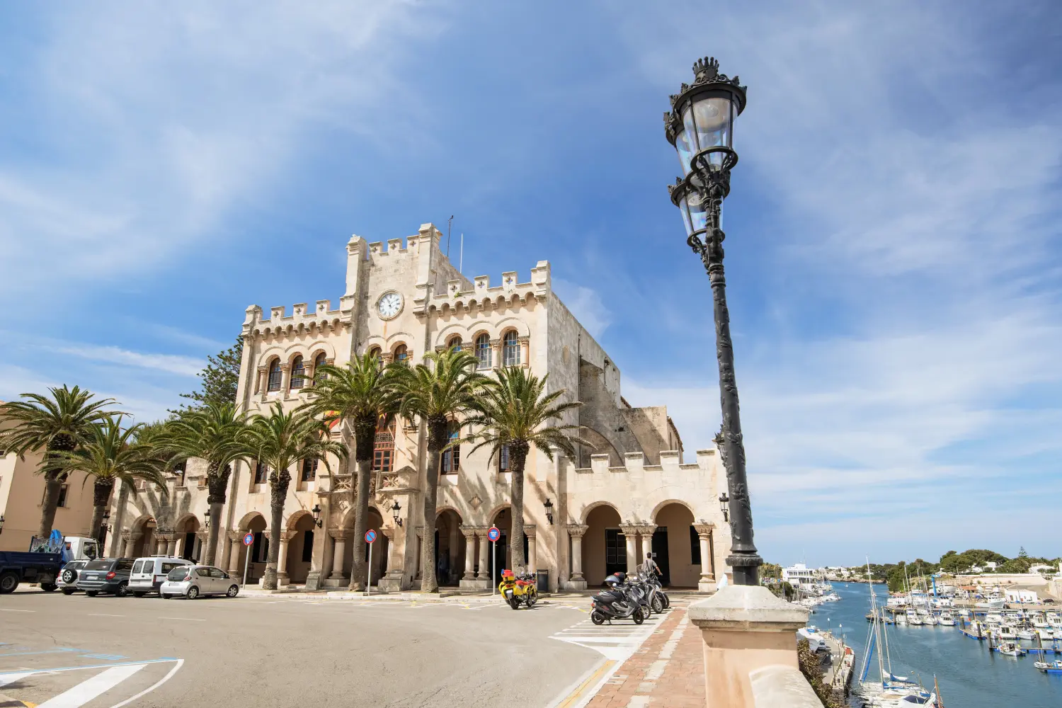 The town hall of Ciutadella and the marina on the right