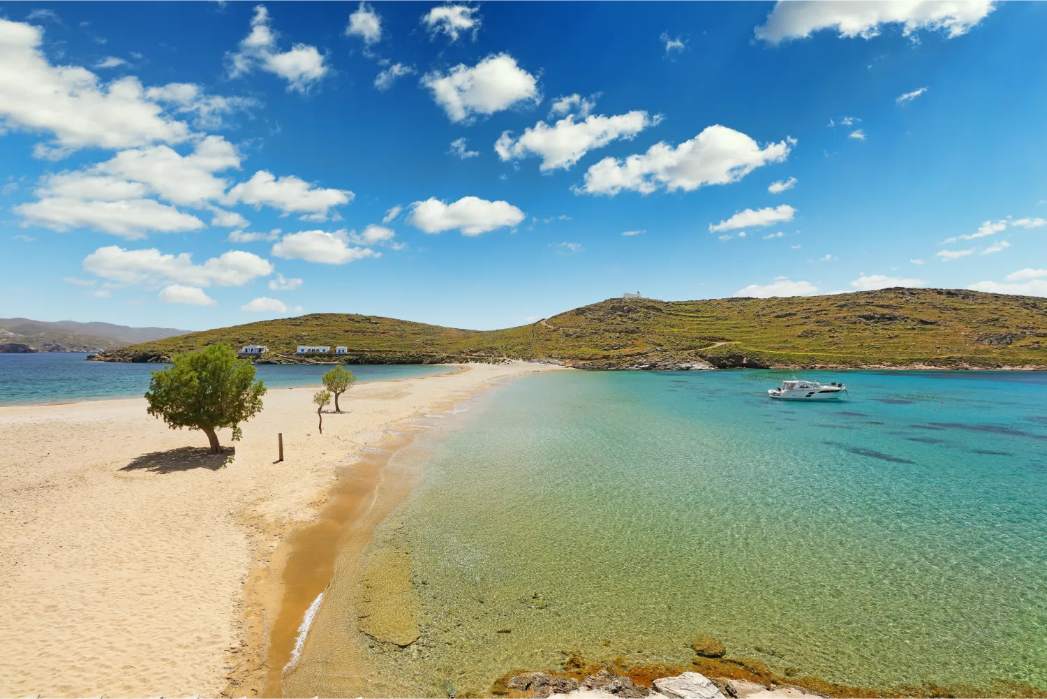 Kolona Beach in Kythnos